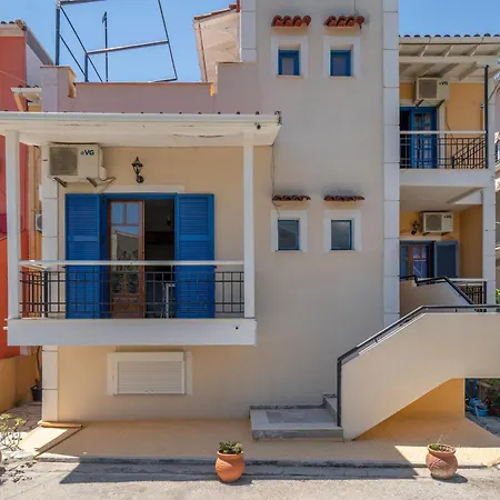 Mati Guest House. דירה נידרי